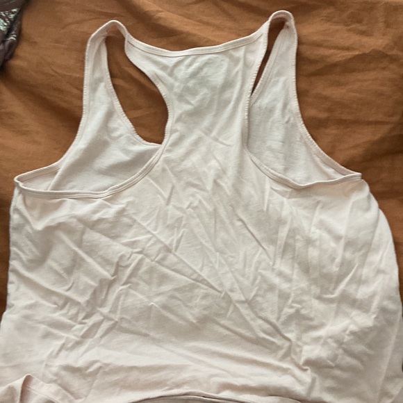 Volcom Tank - Picture 3 of 3